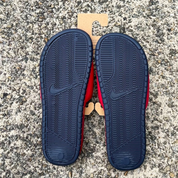 [SOLD offline] Nike Benassi (Just Do It) Slides - Picture 2 of 4